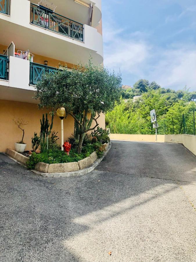 Mon Appart Avec Terrasse Et Piscine Roquebrune-Cap-Martin Exteriér fotografie